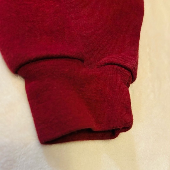 Peanuts Maroon Apparel - Picture 5 of 6